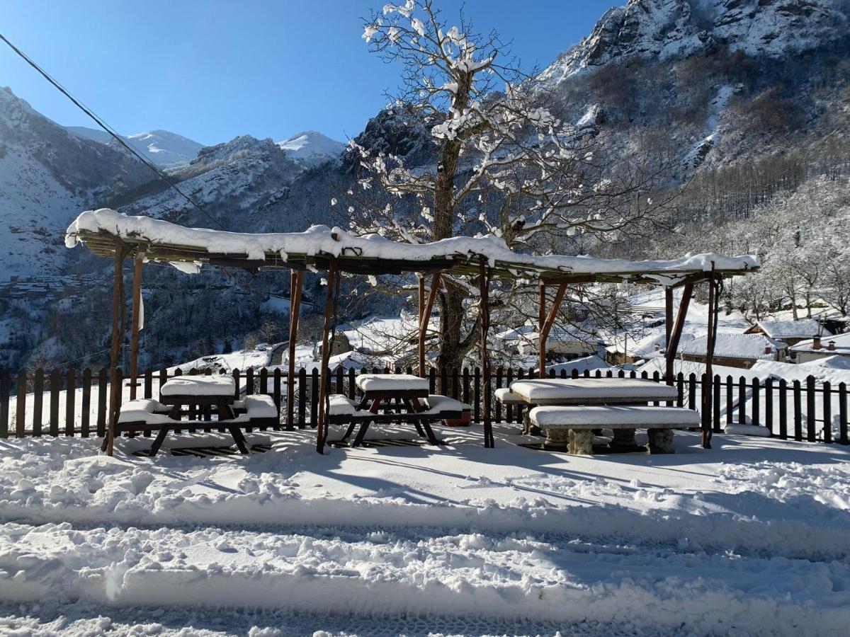 Hotel Rural El Sestil Dobres Luaran gambar