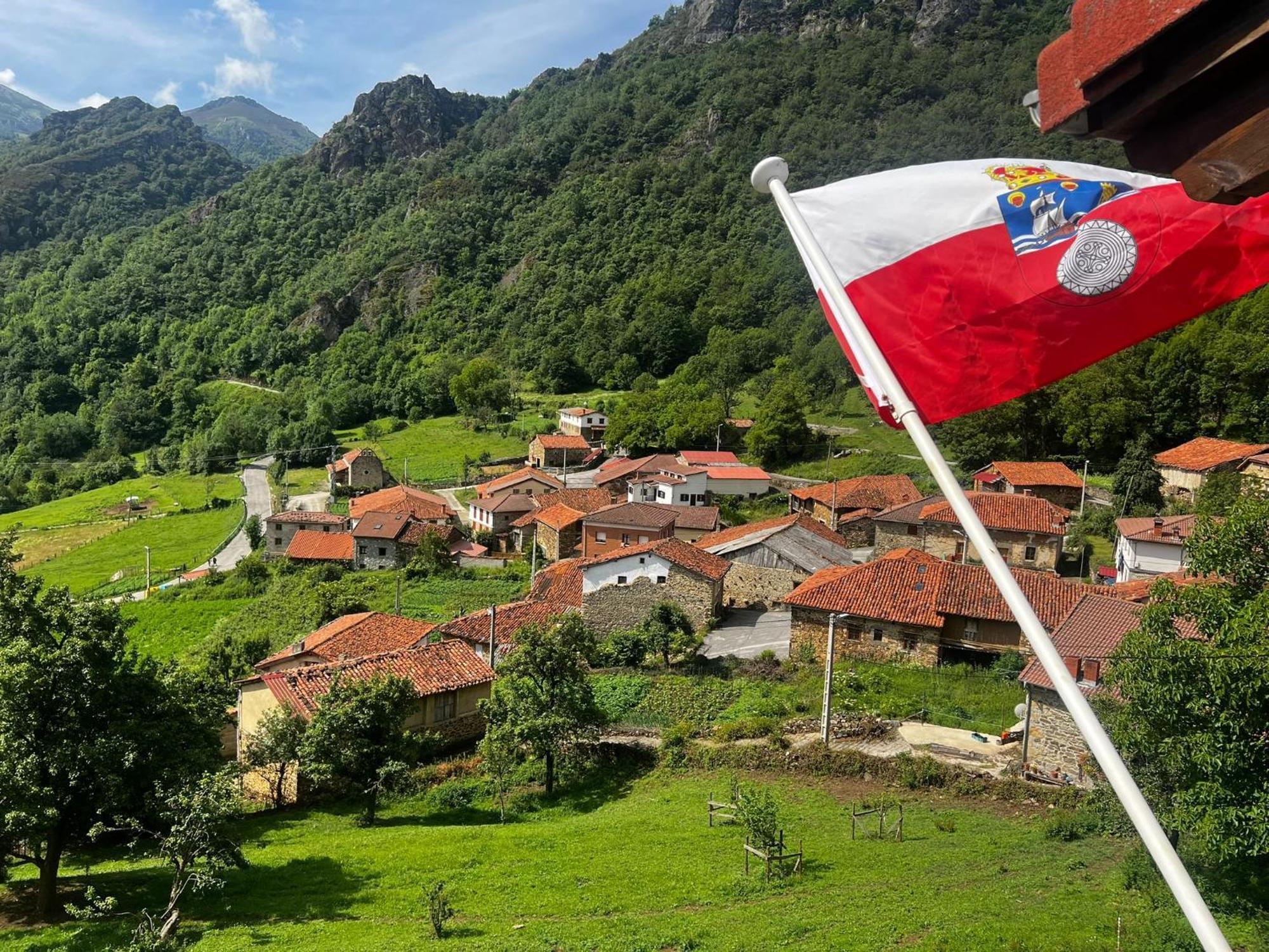 Hotel Rural El Sestil Dobres Luaran gambar