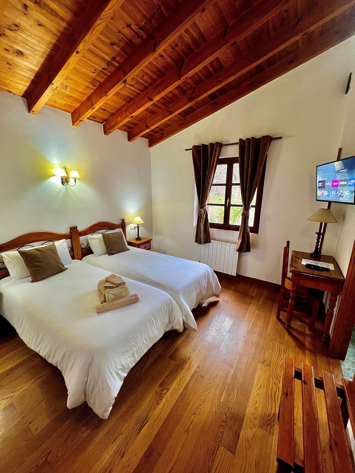 Hotel Rural El Sestil Dobres Luaran gambar